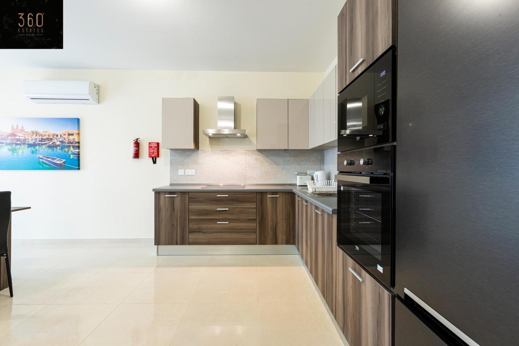 Beautiful 3Br Home With Private Balcony With Wifi & Ac By 360 Estates Marsaxlokk Exterior photo